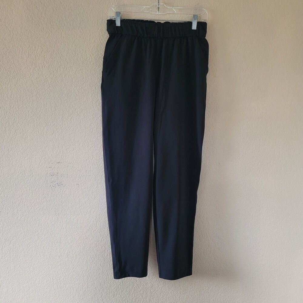 Lululemon Keep Moving Pant 7/8 High Rise Size 6 Black Pull On Athleisure Casual